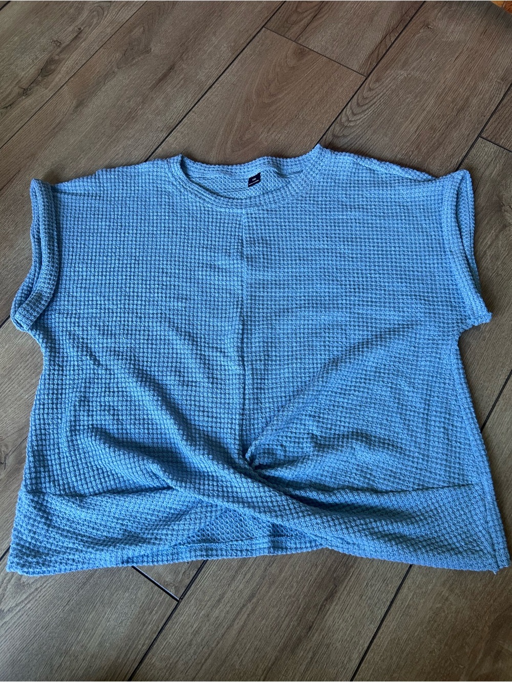 SHEIN Twist Front Top- XL